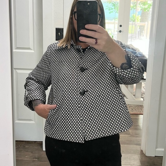 Vintage Nvcard black and white coat. - Picture 8 of 10